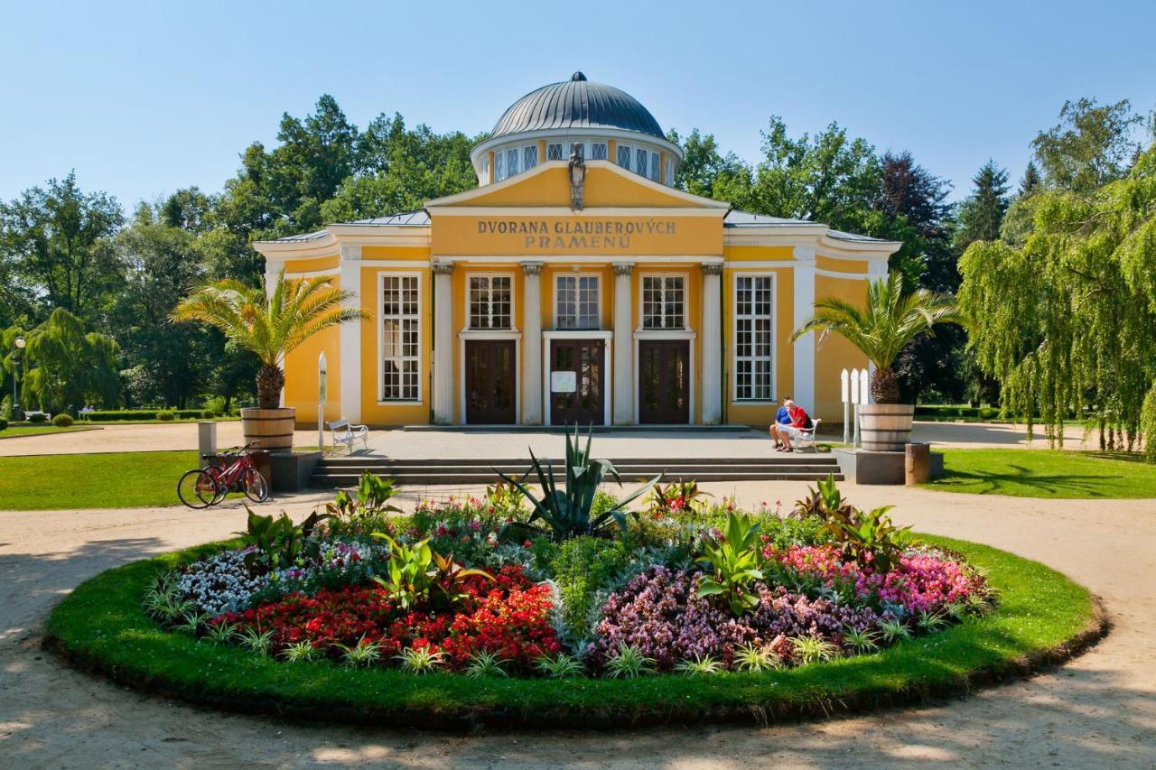 Pension Boulevard Вальдзассен Екстер'єр фото
